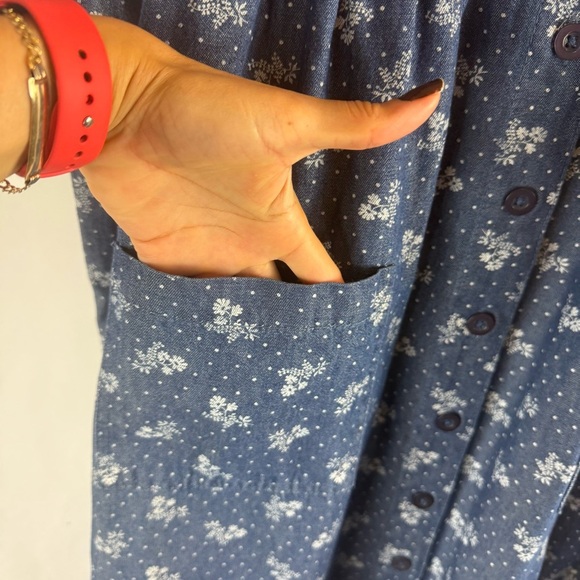 Woman Within Floral Short-Sleeve Denim Dress Size:16W Medium Stonewash Modest - Picture 6 of 13